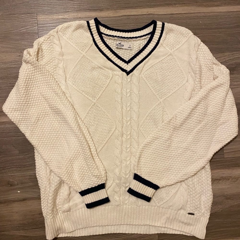 Hollister Sweater
